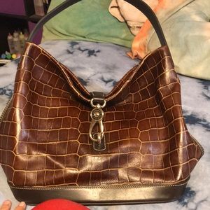 AUTHENTIC Dooney and Bourke bag
